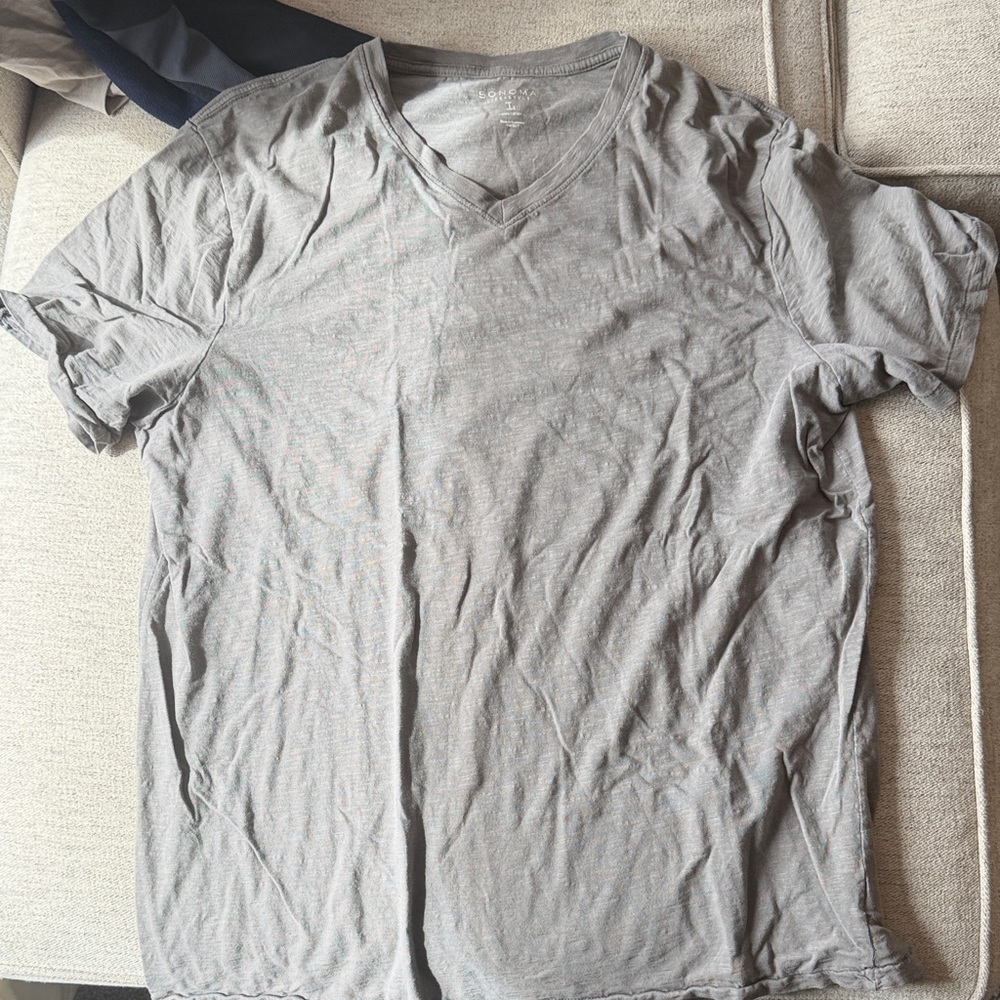 Sonoma Men's Light Gray V-Neck Tee